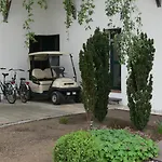 Chrysantihof 4*