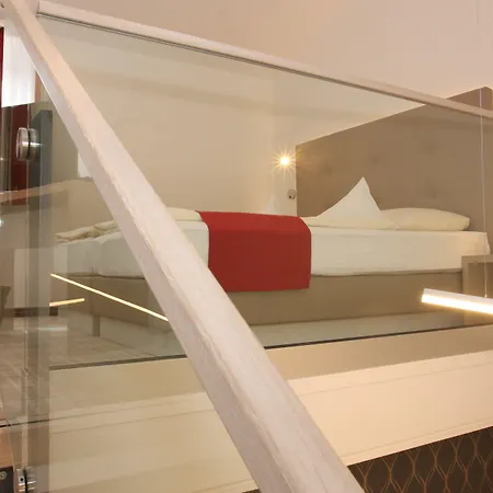 Chrysantihof باد بيرنباخ