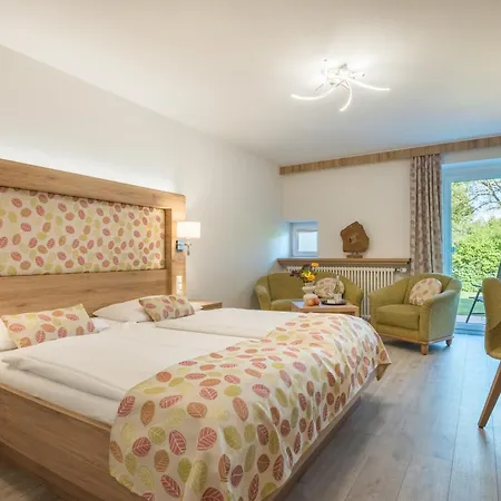 Chrysantihof Otel 4*