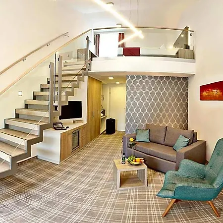 Hotell Chrysantihof 4*
