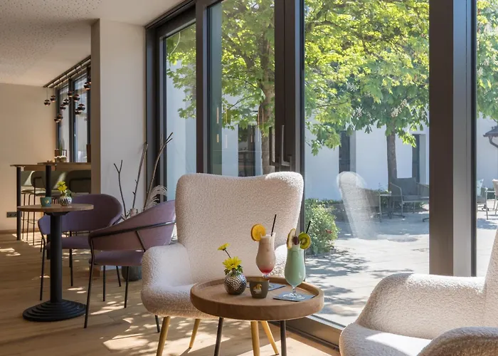 Chrysantihof 4*